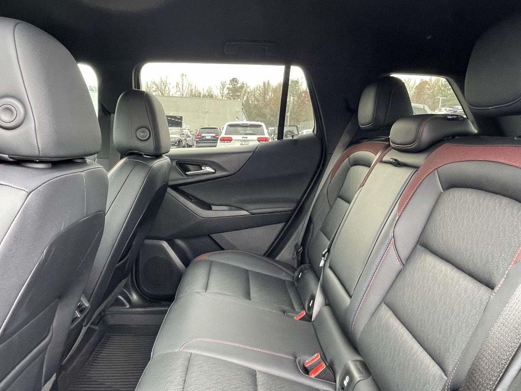 used 2025 Chevrolet Equinox car, priced at $31,000