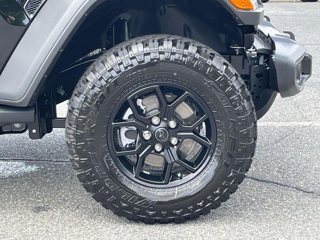 new 2025 Jeep Wrangler car, priced at $49,960
