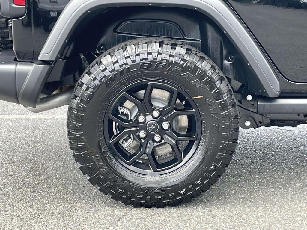 new 2025 Jeep Wrangler car, priced at $49,960