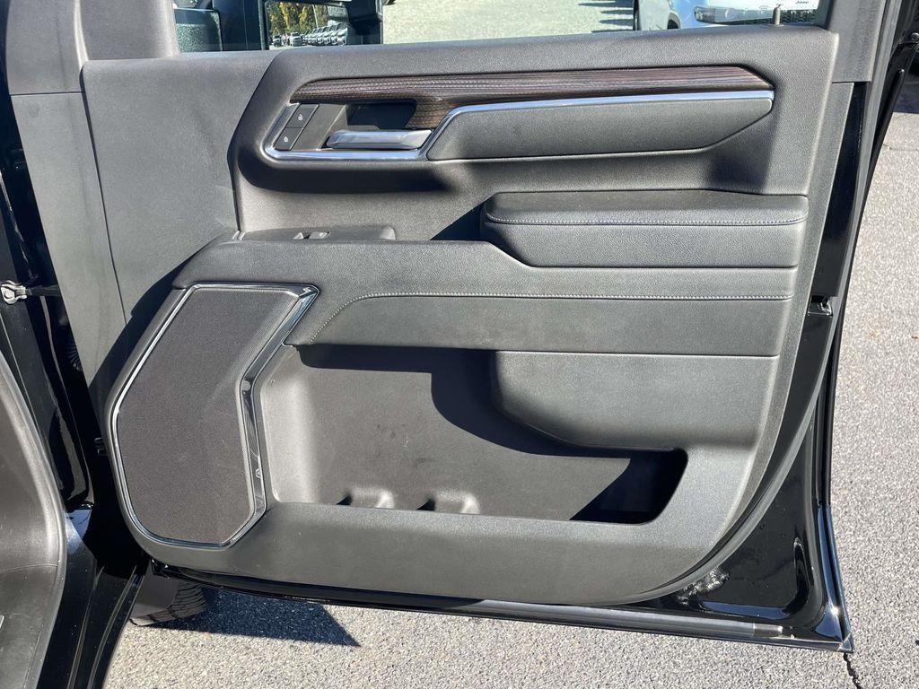 used 2024 Chevrolet Silverado 2500 car, priced at $54,500