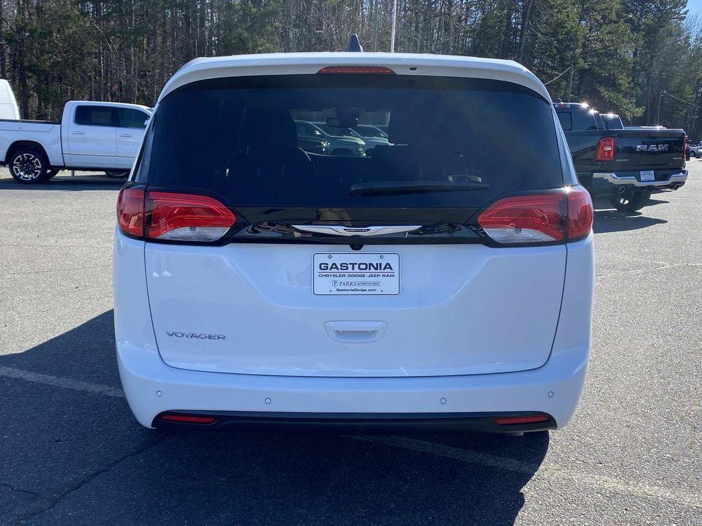 new 2025 Chrysler Voyager car, priced at $40,190