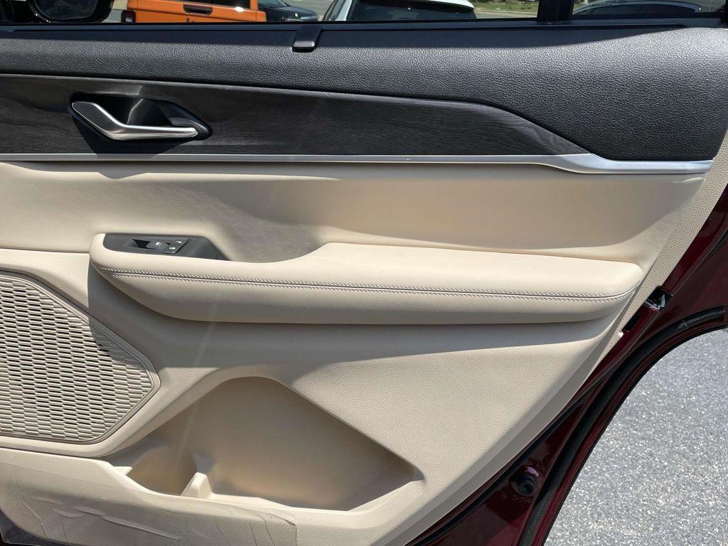 new 2025 Jeep Grand Cherokee L car, priced at $50,280