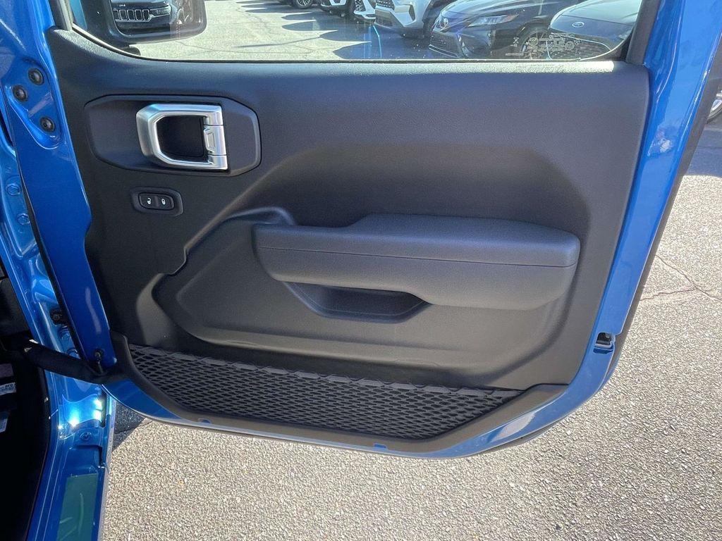 new 2026 Jeep Wrangler car, priced at $34,880