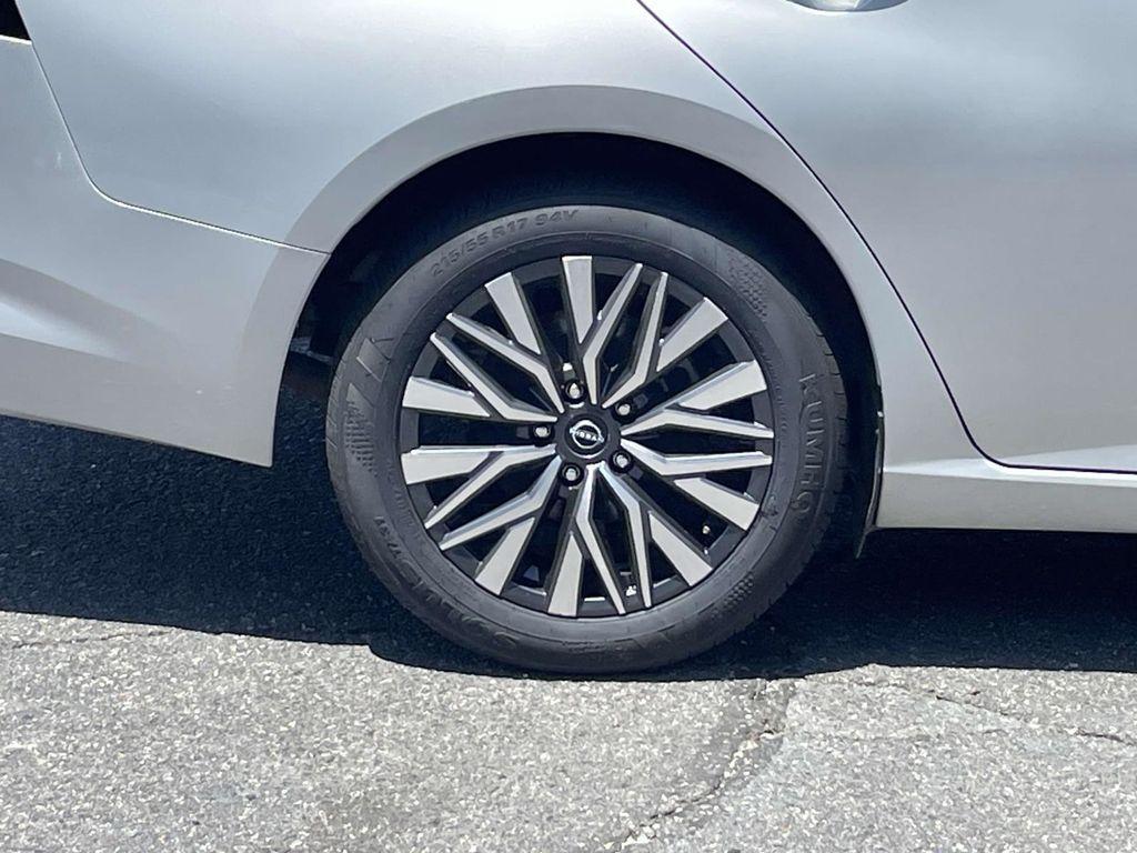used 2023 Nissan Altima car, priced at $20,000
