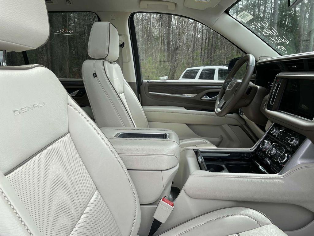 used 2023 GMC Yukon car, priced at $61,371