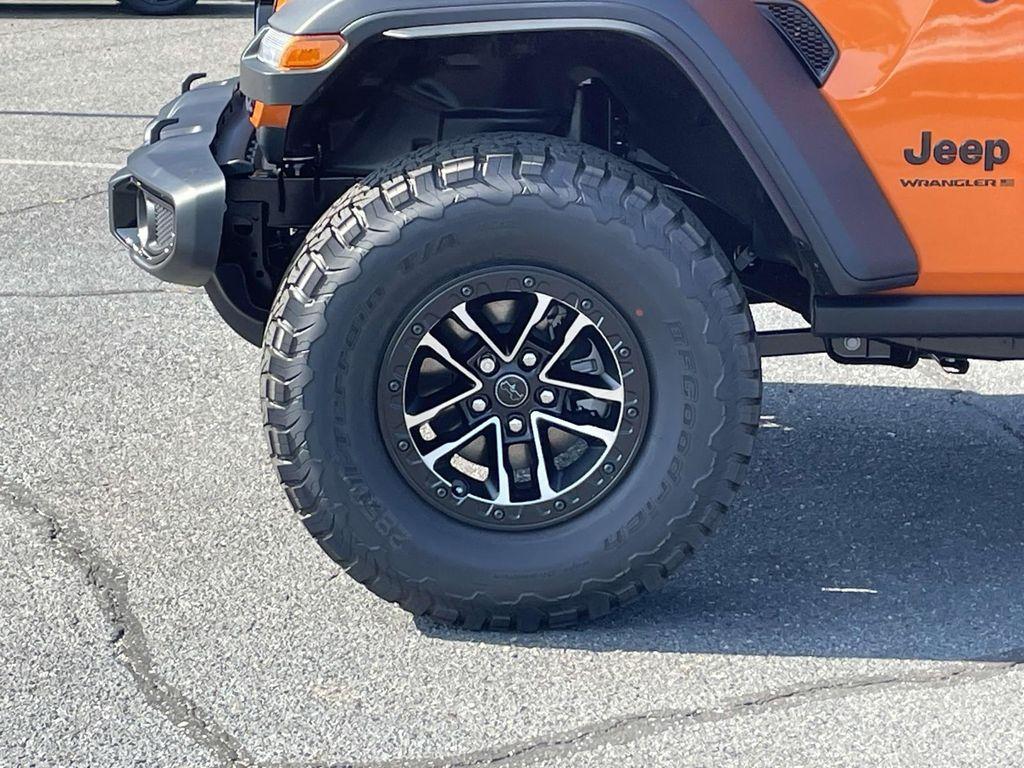 new 2025 Jeep Wrangler car, priced at $50,995