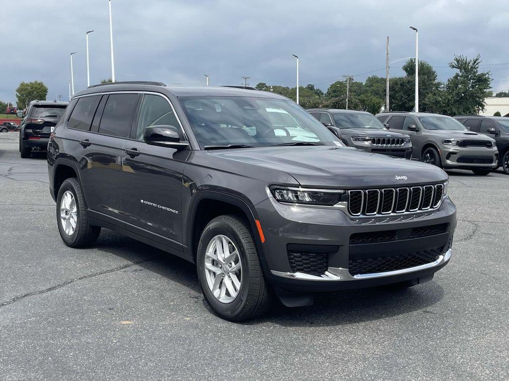 new 2025 Jeep Grand Cherokee L car, priced at $37,995