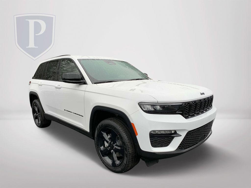 new 2025 Jeep Grand Cherokee car, priced at $45,440