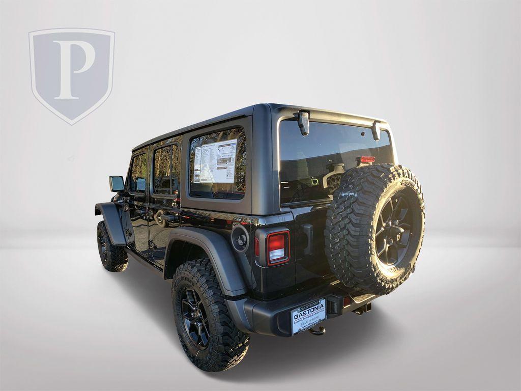 new 2025 Jeep Wrangler car, priced at $46,475