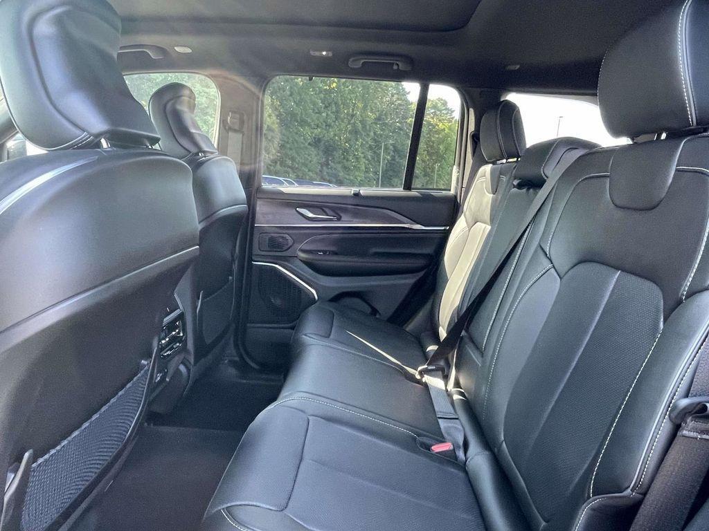 new 2025 Jeep Grand Cherokee car, priced at $54,120