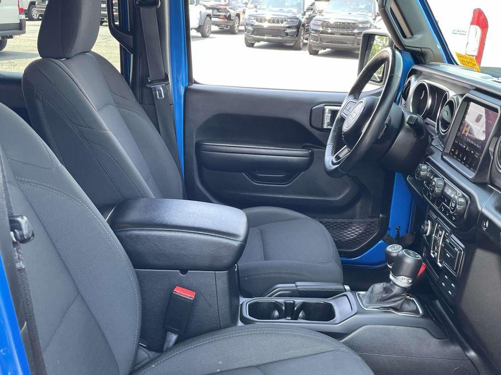 used 2021 Jeep Wrangler Unlimited car, priced at $27,888