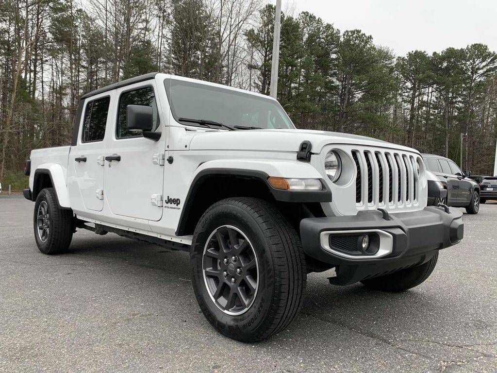 used 2023 Jeep Gladiator car, priced at $30,952