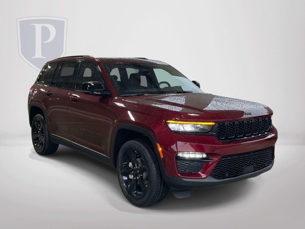 new 2025 Jeep Grand Cherokee car, priced at $48,405