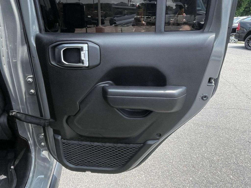 used 2021 Jeep Gladiator car, priced at $34,000