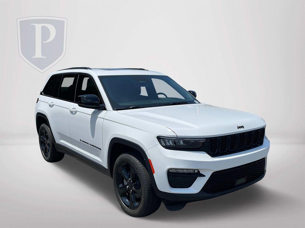 new 2025 Jeep Grand Cherokee car, priced at $45,745