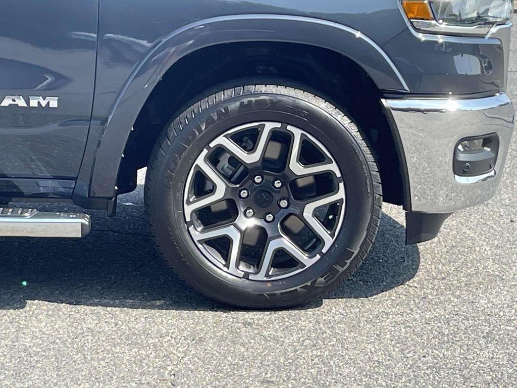 new 2025 Ram 1500 car