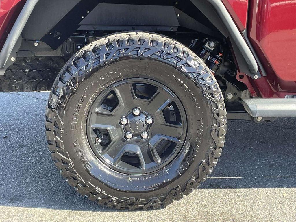 used 2022 Jeep Gladiator car, priced at $34,310