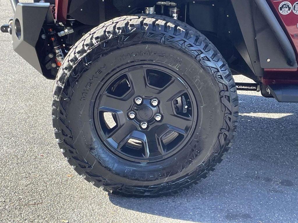 used 2022 Jeep Gladiator car, priced at $34,310