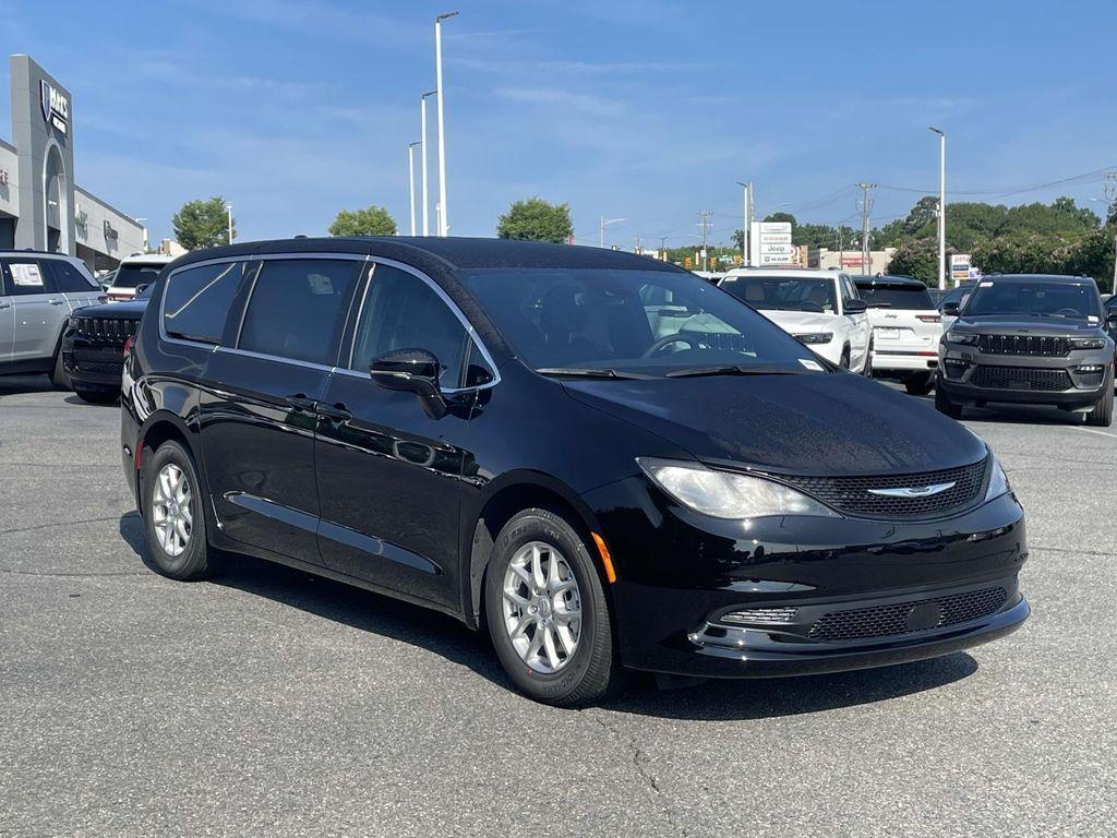 new 2025 Chrysler Voyager car, priced at $40,113
