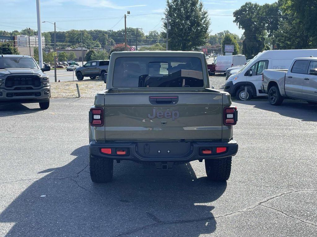 new 2025 Jeep Gladiator car, priced at $54,190