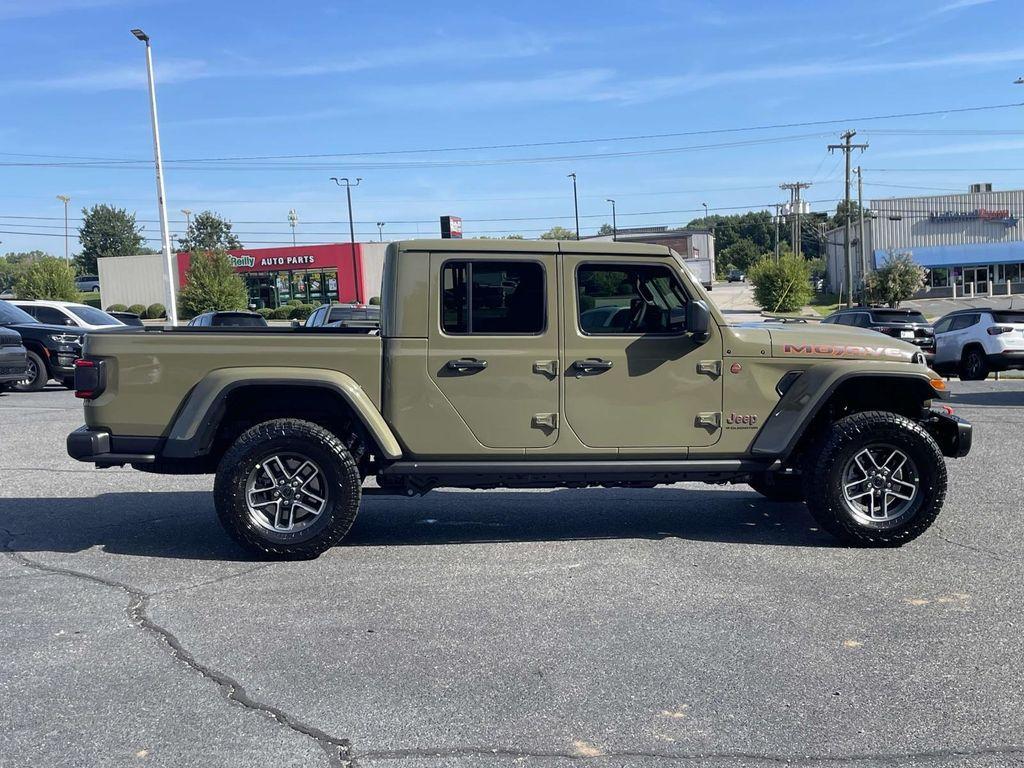 new 2025 Jeep Gladiator car, priced at $54,190