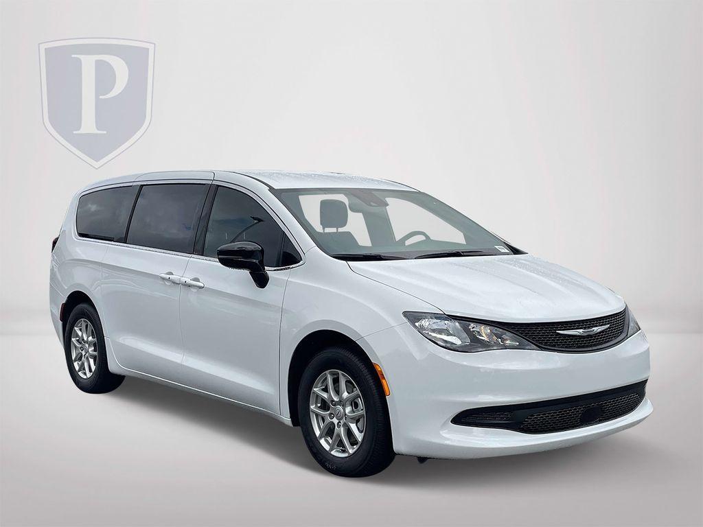 new 2025 Chrysler Pacifica car, priced at $40,752