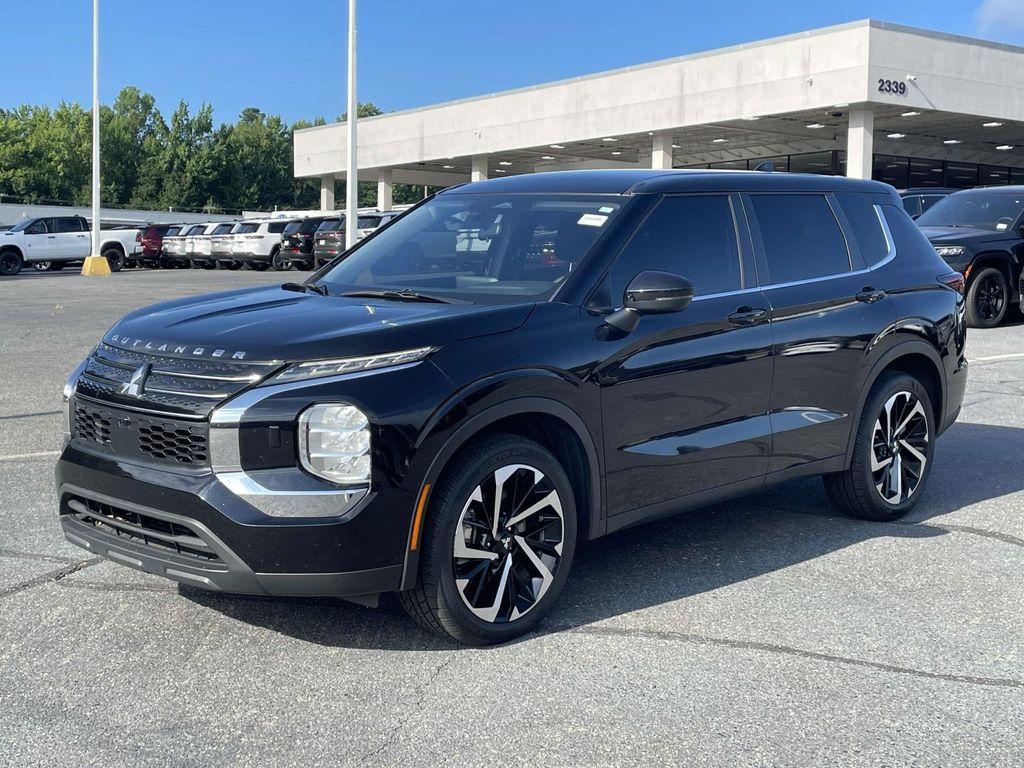 used 2022 Mitsubishi Outlander car, priced at $20,000