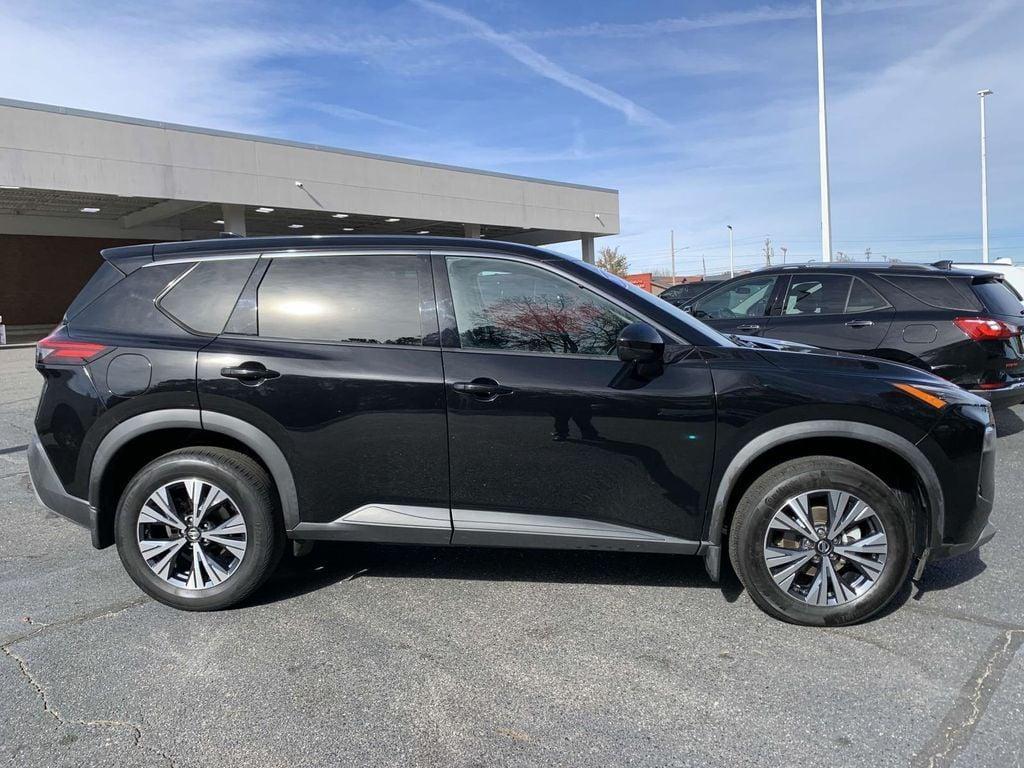 used 2021 Nissan Rogue car, priced at $19,574