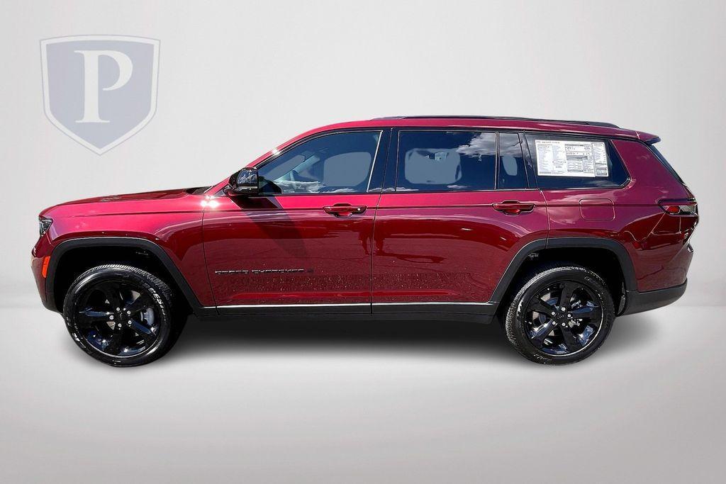 new 2024 Jeep Grand Cherokee L car, priced at $43,425