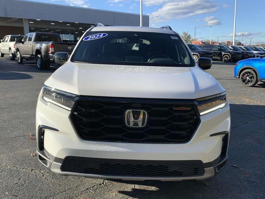 used 2024 Honda Pilot car, priced at $43,164