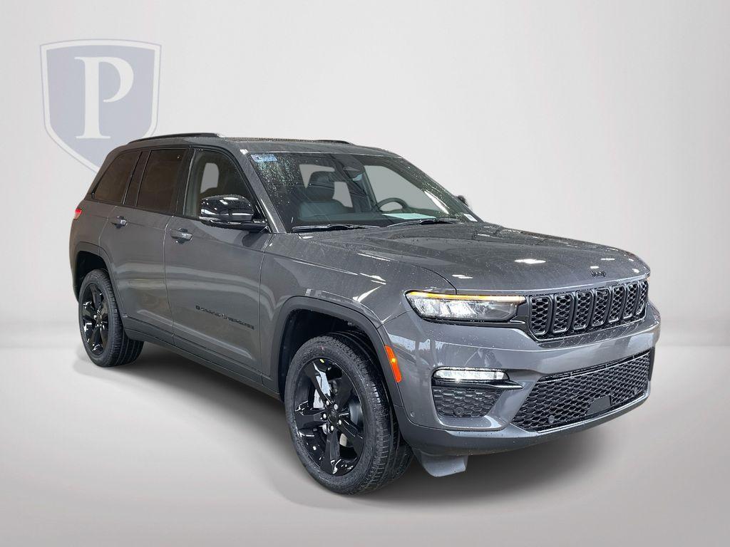 new 2025 Jeep Grand Cherokee car, priced at $48,405