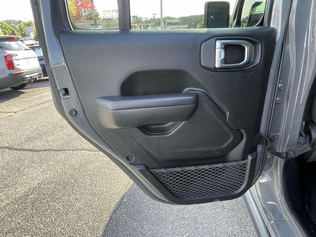 used 2021 Jeep Wrangler Unlimited car, priced at $27,697