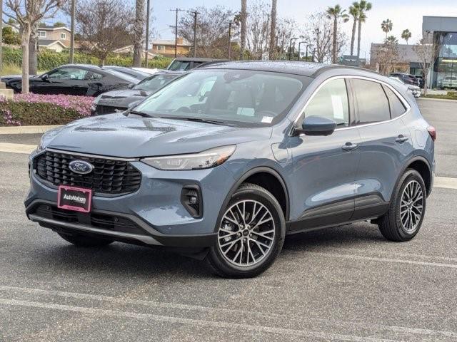 new 2025 Ford Escape car, priced at $41,515