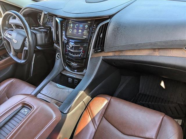 used 2020 Cadillac Escalade car, priced at $43,995