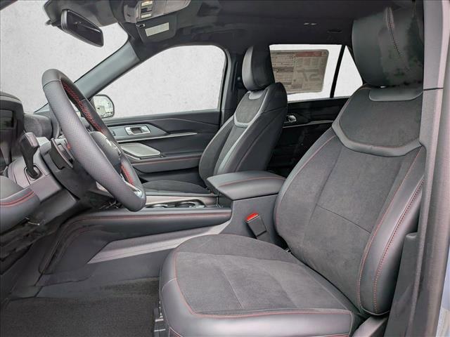 new 2025 Ford Explorer car, priced at $59,998