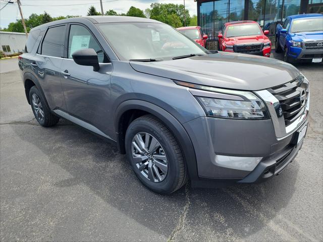 new 2025 Nissan Pathfinder car, priced at $40,360