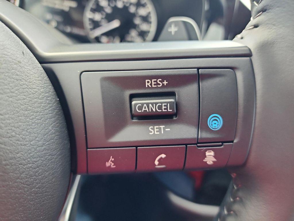 new 2025 Nissan Pathfinder car, priced at $38,165