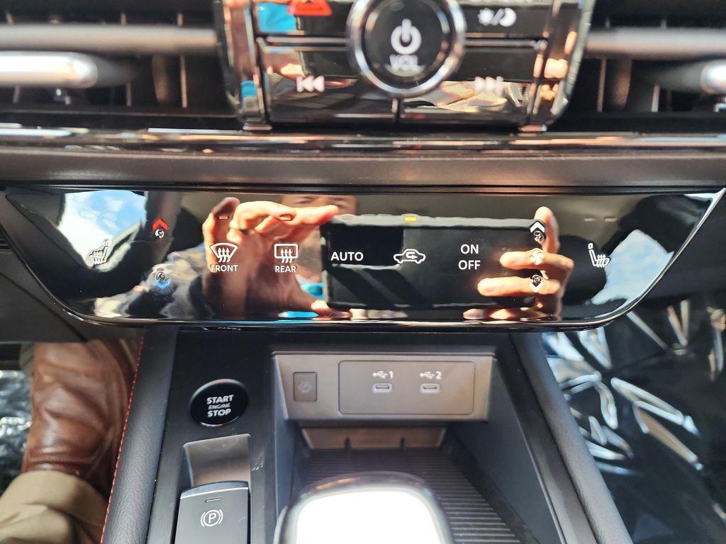 new 2026 Nissan Kicks car, priced at $30,400