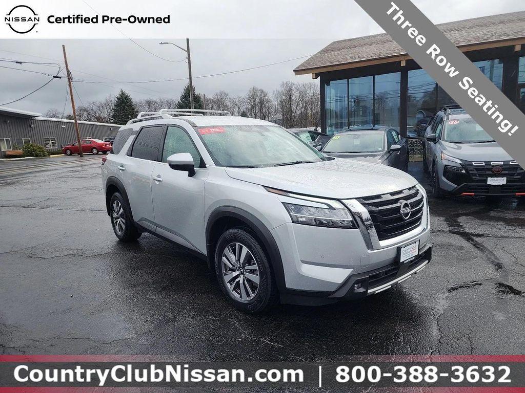 used 2022 Nissan Pathfinder car, priced at $31,795