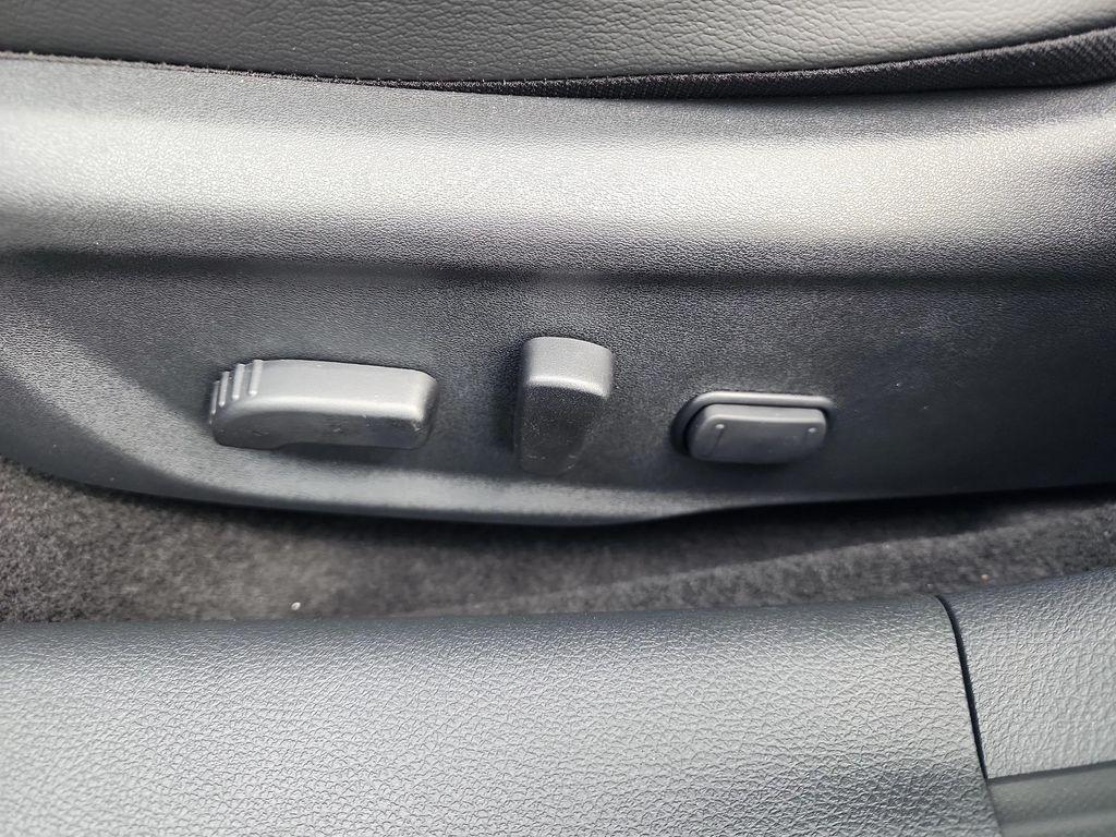new 2025 Nissan Sentra car, priced at $27,562