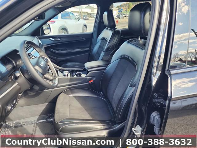 used 2023 Jeep Grand Cherokee L car, priced at $29,995