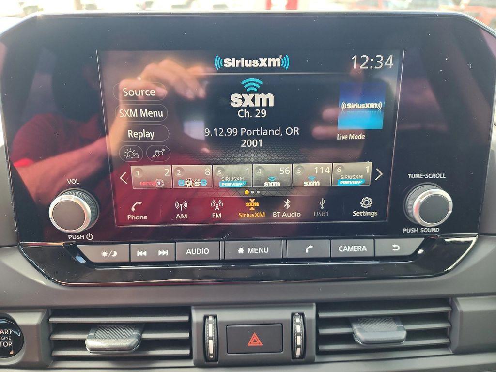 new 2025 Nissan Pathfinder car, priced at $34,665