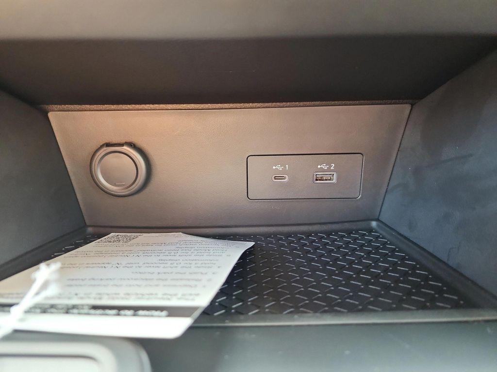 new 2025 Nissan Pathfinder car, priced at $34,665