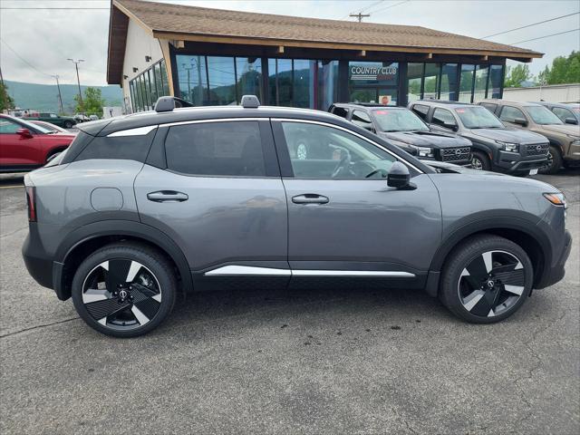 new 2025 Nissan Kicks car, priced at $32,275