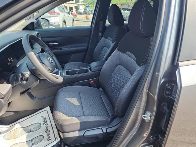new 2025 Nissan Kicks car, priced at $27,410