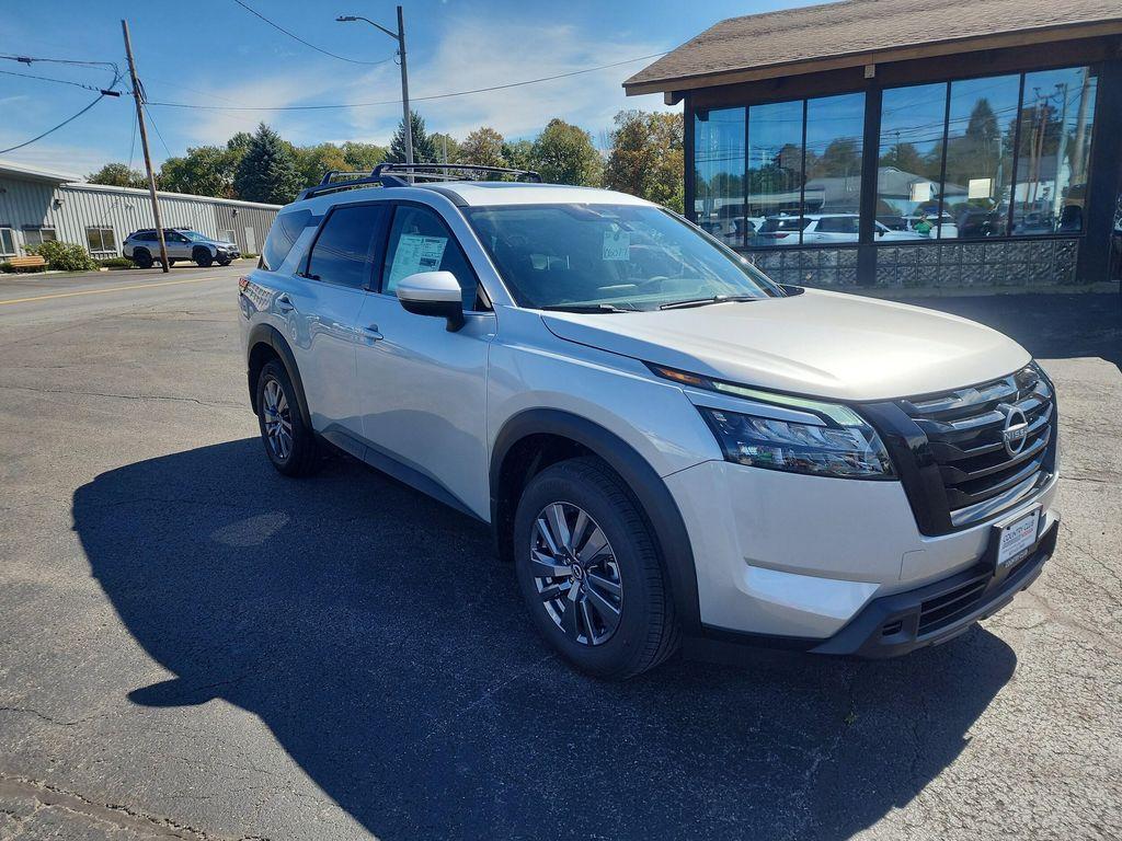 new 2025 Nissan Pathfinder car, priced at $44,375