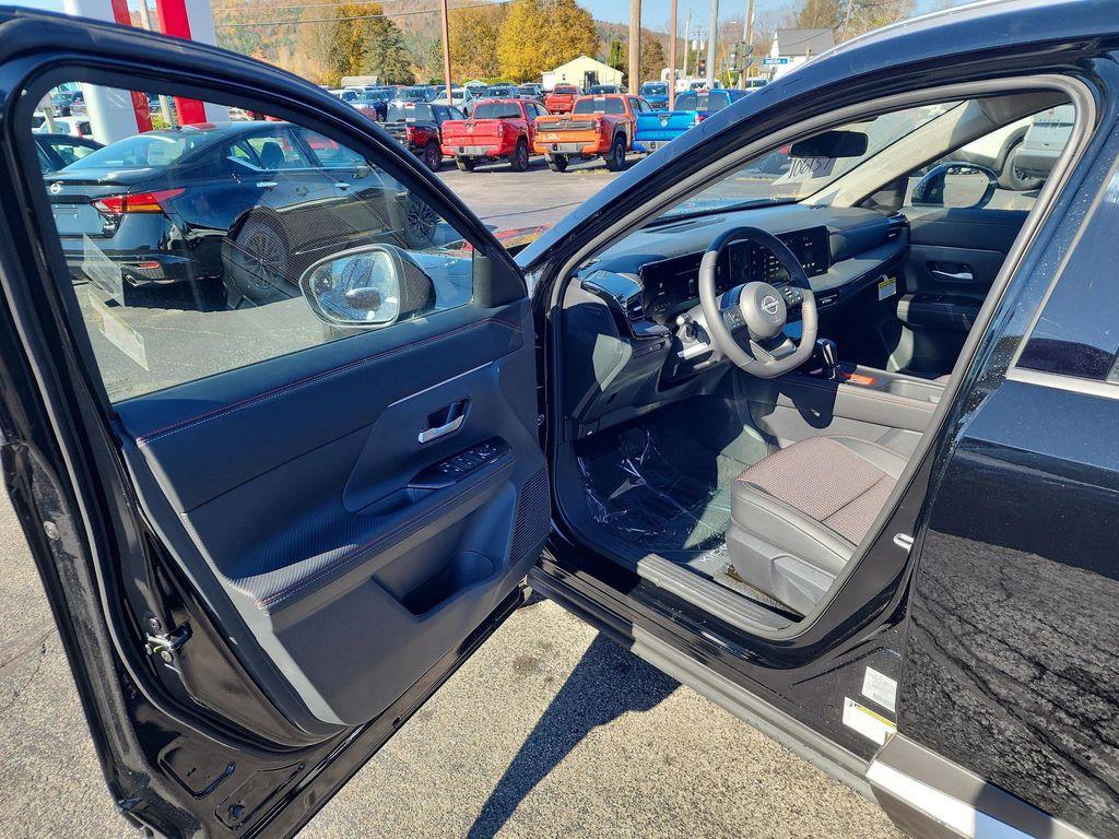 new 2026 Nissan Kicks car, priced at $30,400