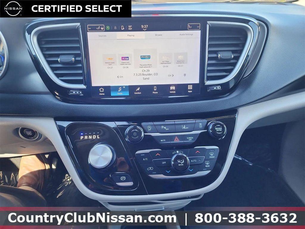 used 2024 Chrysler Pacifica car, priced at $24,995