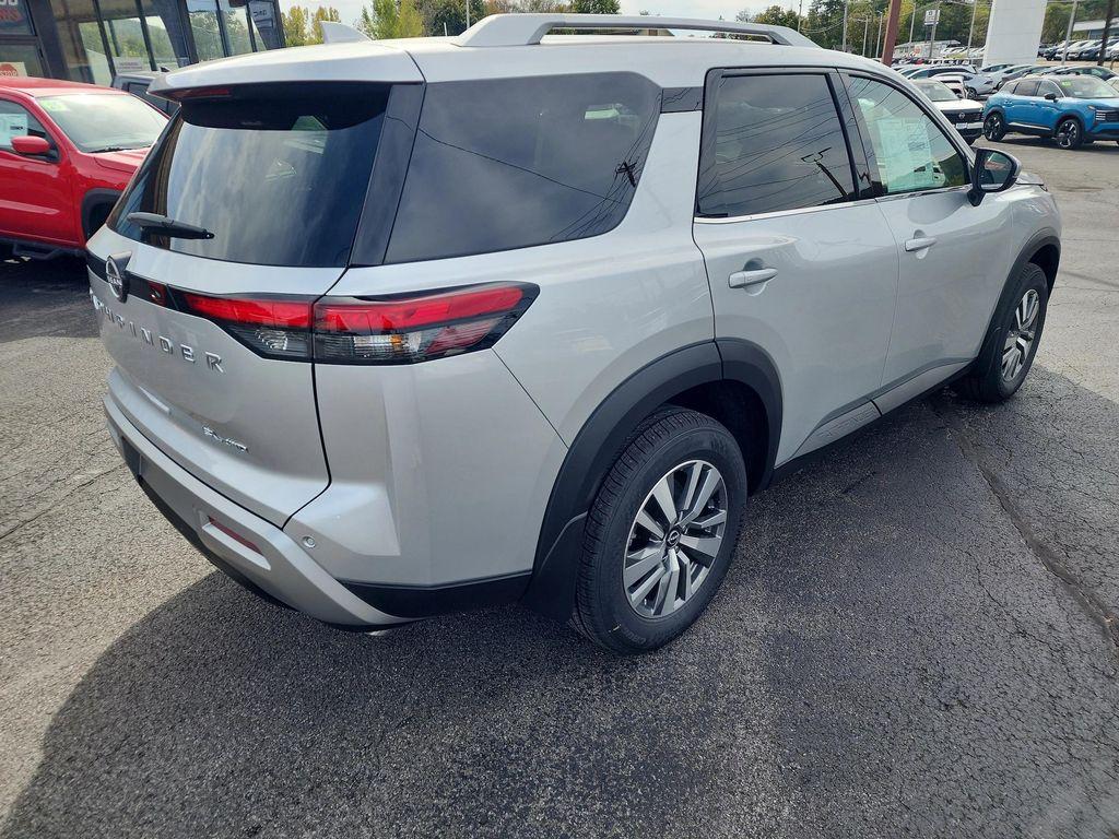 new 2025 Nissan Pathfinder car, priced at $38,067