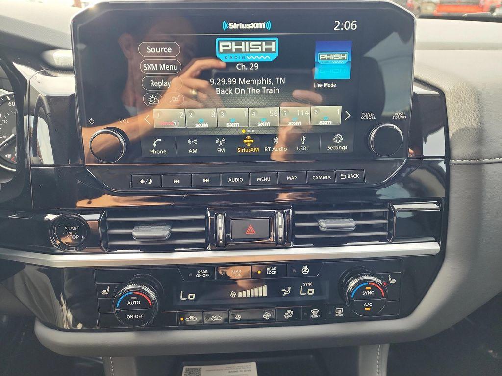 new 2025 Nissan Pathfinder car, priced at $38,067